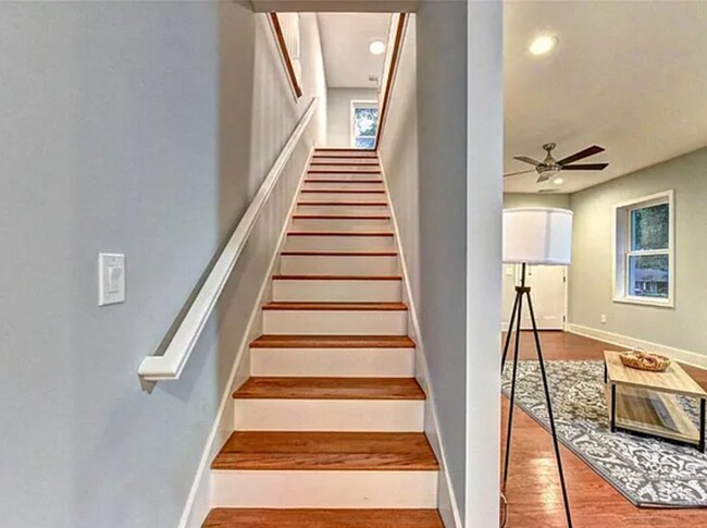 Building Photo - Spacious 5BR/3.5 BA Renovated Home Near Beltline with Off-Street Parking