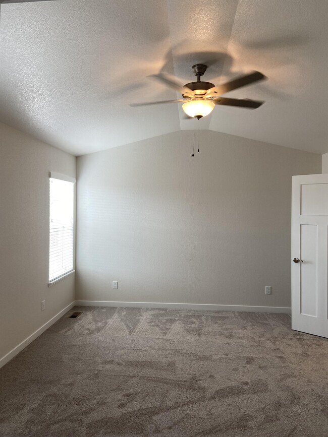 Building Photo - 6937 Grassy Range Dr