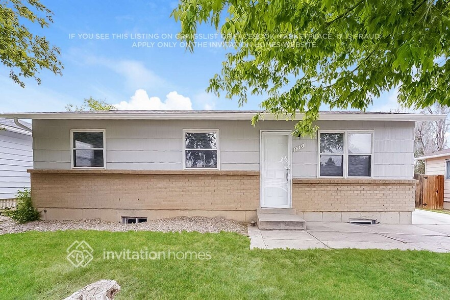 Primary Photo - 5561 Xanadu St