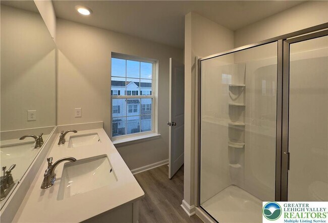 Building Photo - 8209 Brodie Ct