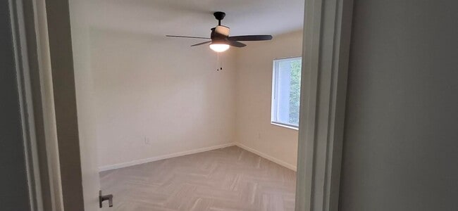 Building Photo - Exceptional Fully Remodeled 2-Bedroom, 2-Bath Duplex in University PlaceFenced Yard