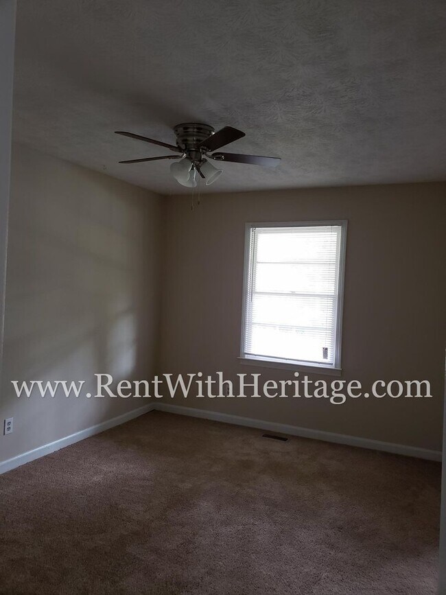 Building Photo - 5407 Wilder Dr