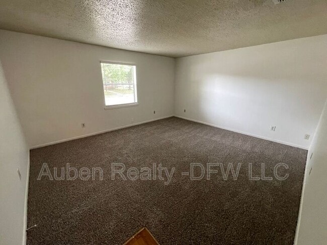 Building Photo - 1510 Blackwell Dr
