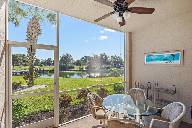 Building Photo - 2BR/2BA Lake View Condo in Heritage Oaks Golf & Country Club