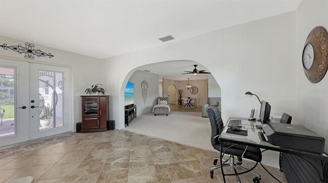 Building Photo - 6717 Roxbury Dr