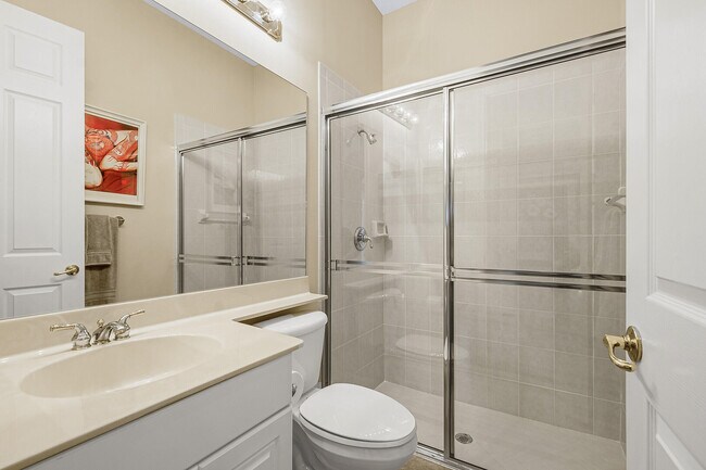 Building Photo - 4600 Mariners Cove Dr
