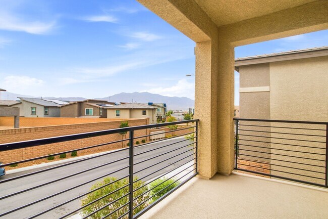 Building Photo - 9763 Mojave Mountain St