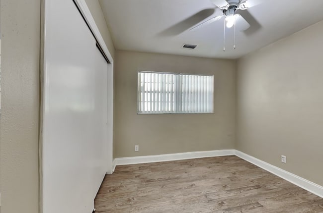 Building Photo - 7321 Egypt Lake Dr