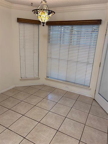 Building Photo - 10617 Pineview Ln