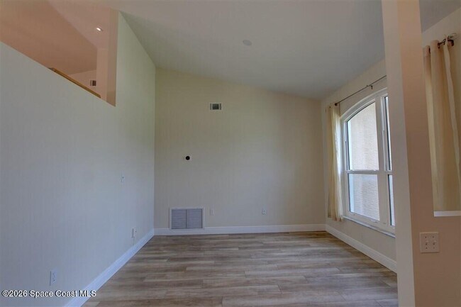 Building Photo - 1899 Crane Creek Blvd