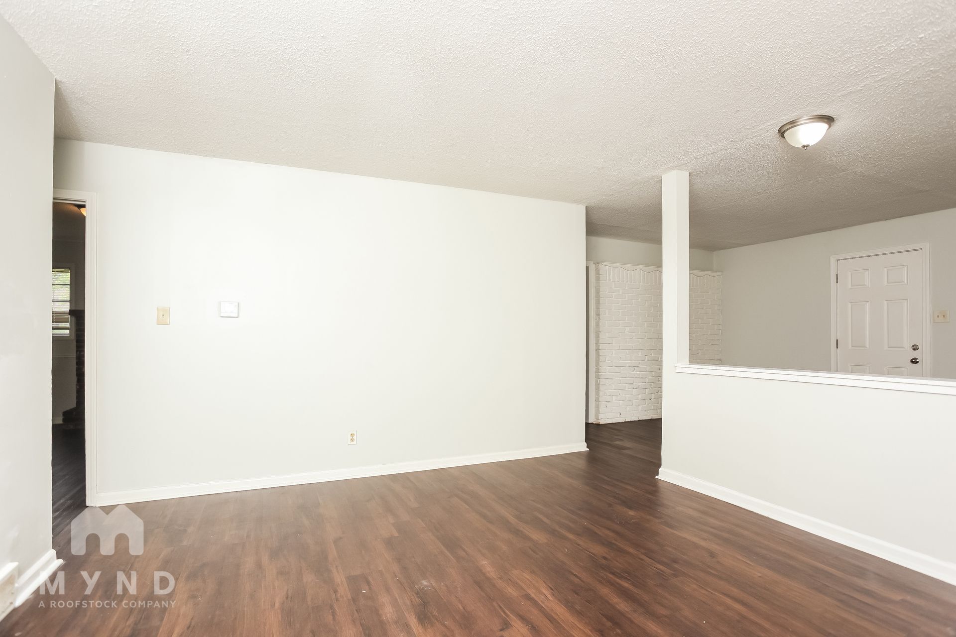 Building Photo - 2274 Ashland Dr