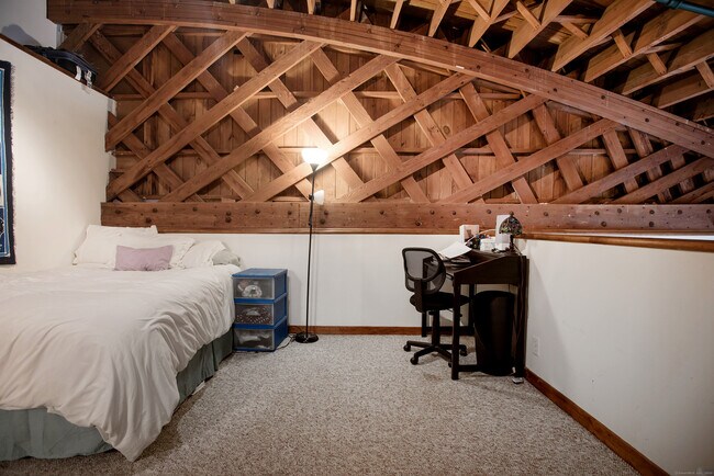 Building Photo - 149 Water St