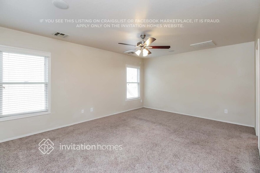 Building Photo - 5614 S 21st Pl