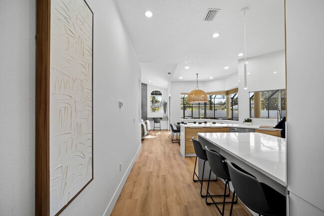 Building Photo - 110 Wellstone Dr