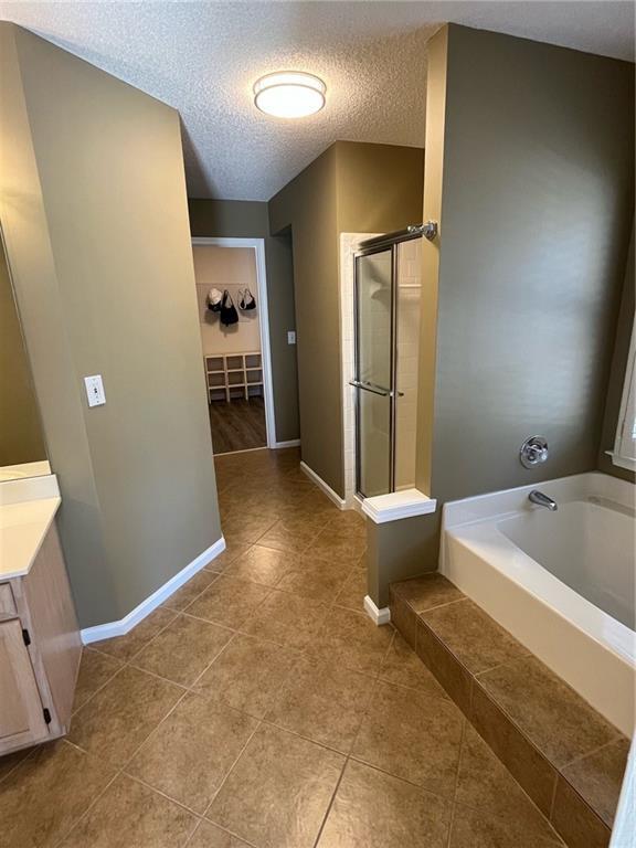 Building Photo - 3600 Patterstone Dr