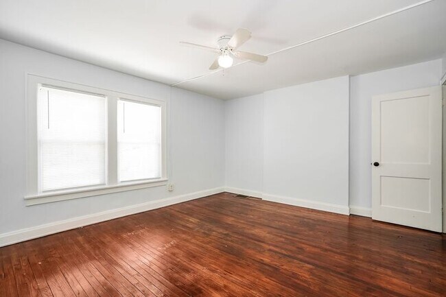 Building Photo - 1185 S 22nd St