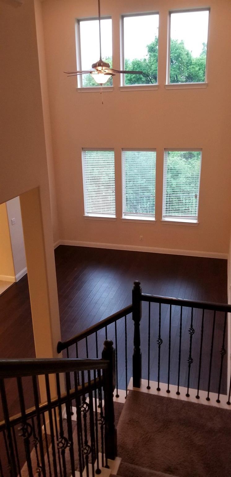 Building Photo - 10695 Villanova Dr