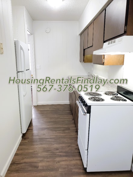 Building Photo - 819 N Cory St