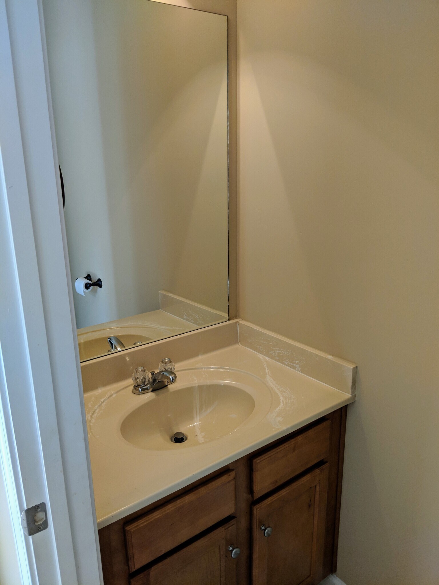 Half Bath - 144 Hood Park Dr
