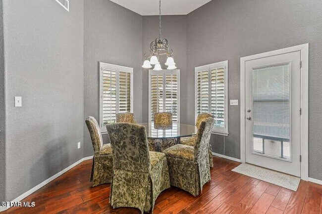 Building Photo - 3824 Tierra Lisboa Ln
