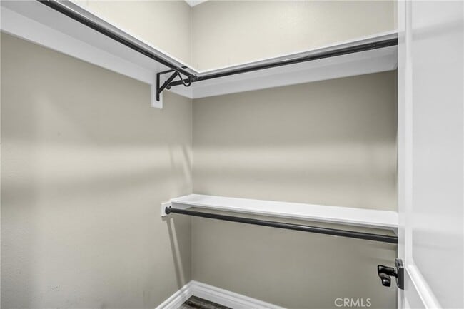 Building Photo - 3329 E Virginia Ave