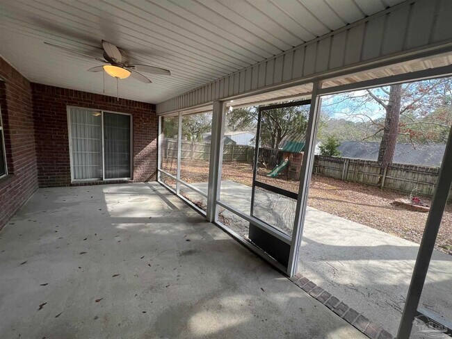 Building Photo - 7230 Annandale Dr