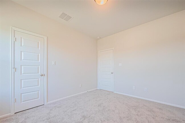 Building Photo - 4046 Colony Ln
