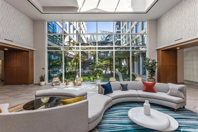 Building Photo - 1688 Pine St