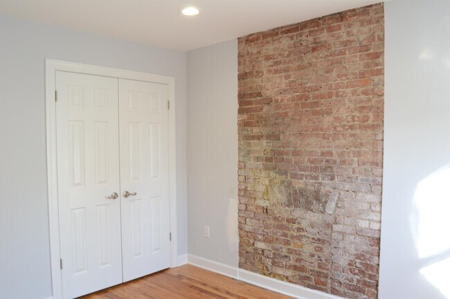 Building Photo - 1211 Palisade Ave