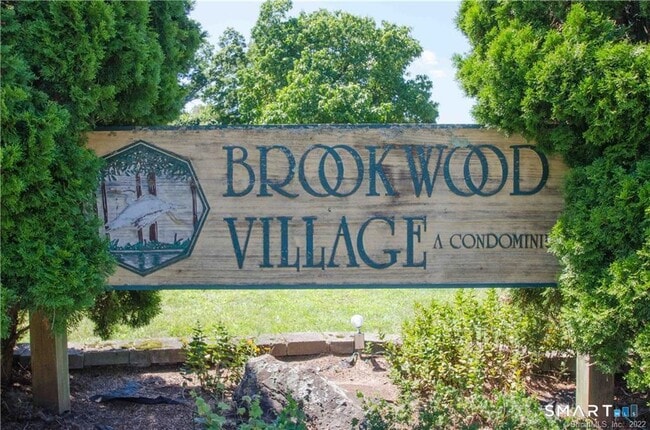 Building Photo - 57 Brookwood Dr