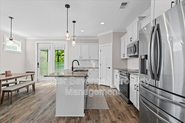 Building Photo - 45 Grove Park Dr