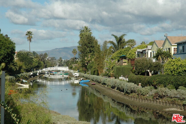 Building Photo - 3000 Grand Canal