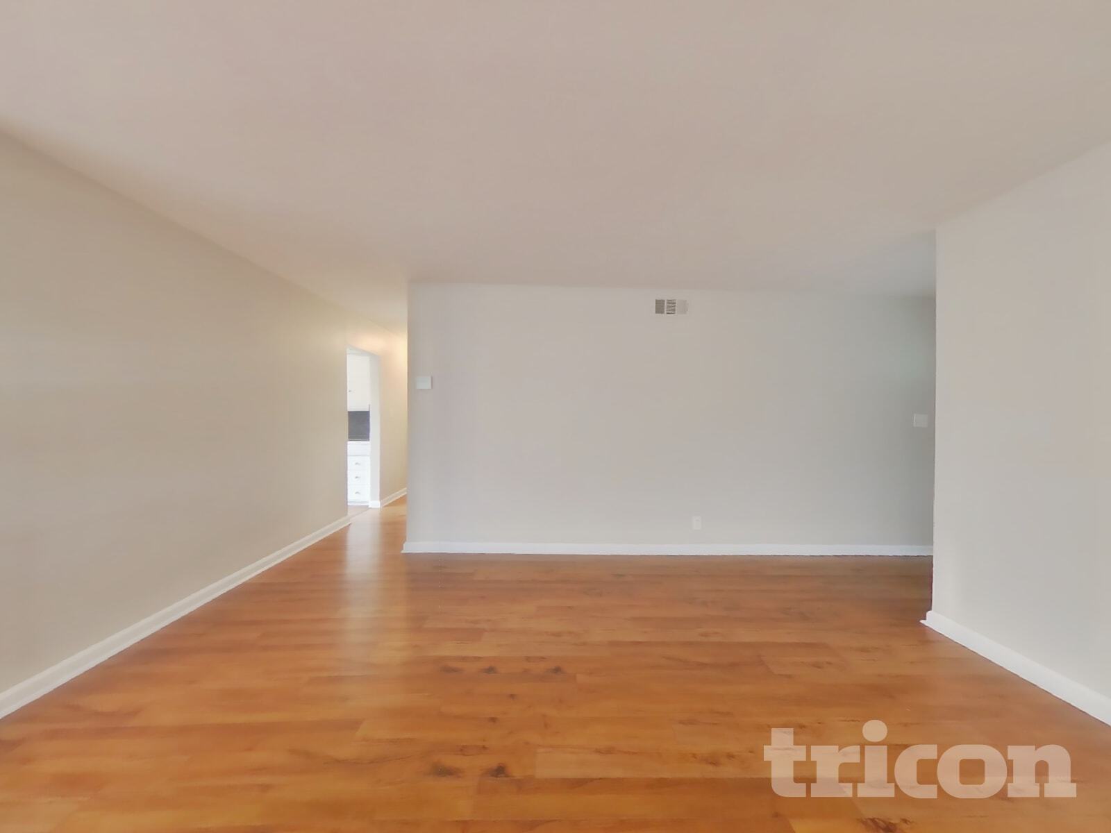 Building Photo - 378 Acacia St