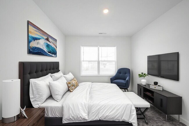 Building Photo - 713 Penrose Pl