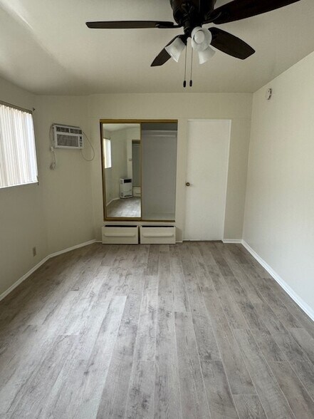 Bedroom - 3823 Boyce Ave