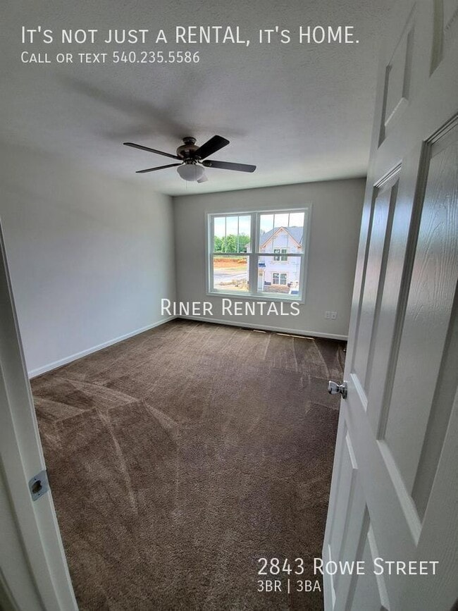 Building Photo - 2843 Rowe St