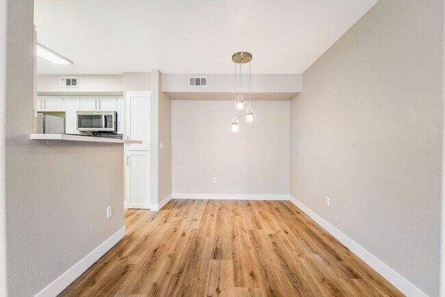 Building Photo - Elevated Henderson Living in a Gated Resort-Style Community!