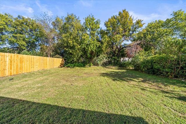 Building Photo - 212 N Wood St