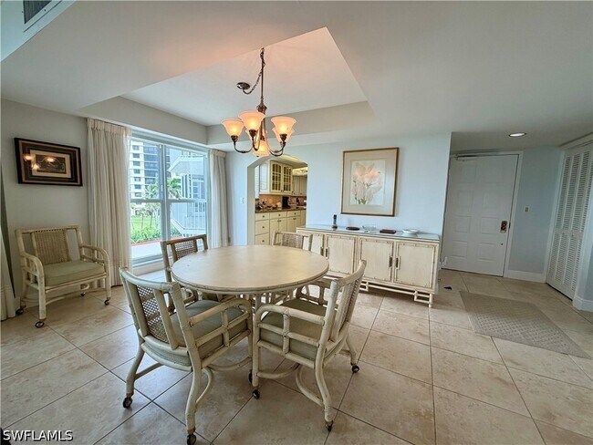 Building Photo - 10701 Gulf Shore Dr