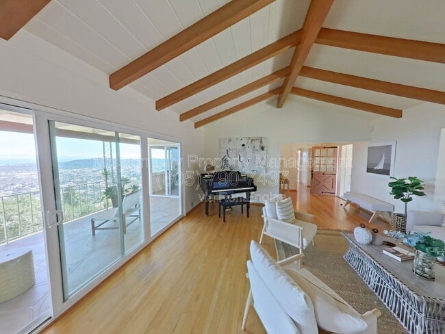 Building Photo - 1227 Viscaino Rd