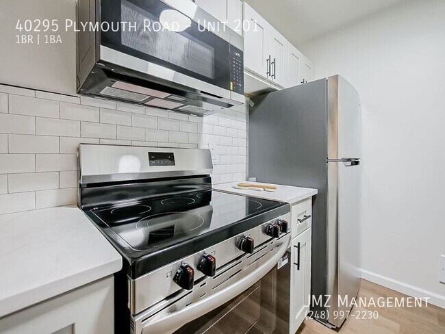 Building Photo - 40295 Plymouth Rd