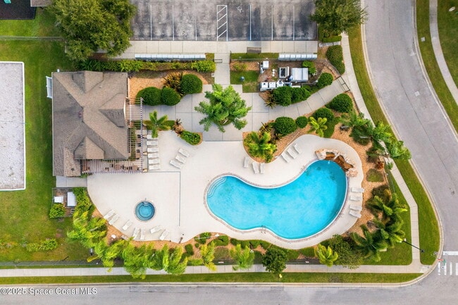 Building Photo - 1030 Luminary Cir