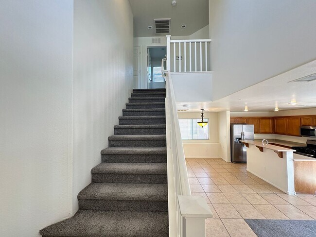 Building Photo - WARM SPRINGS TORREY PINES 10