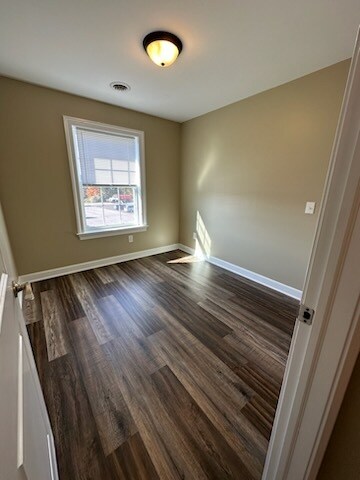 Building Photo - 162 Cortland Dr