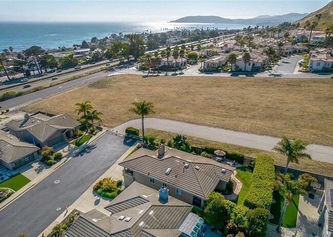 Building Photo - 1615 Costa del Sol