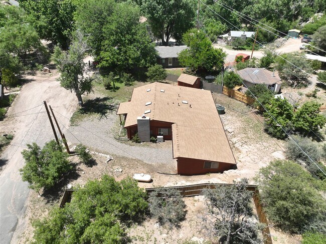 Building Photo - Nestled In the Granite Dells!
