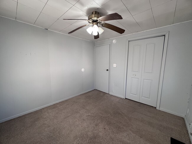 Building Photo - 1205 Marion-