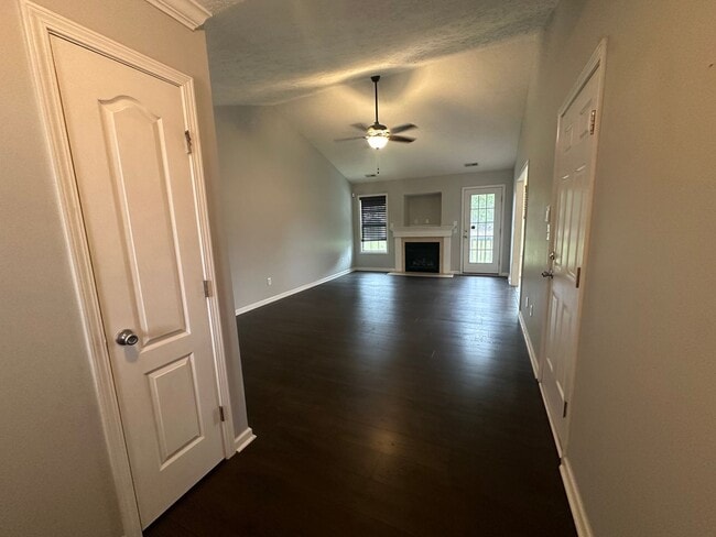 Building Photo - 1305 Snowy Egret Dr