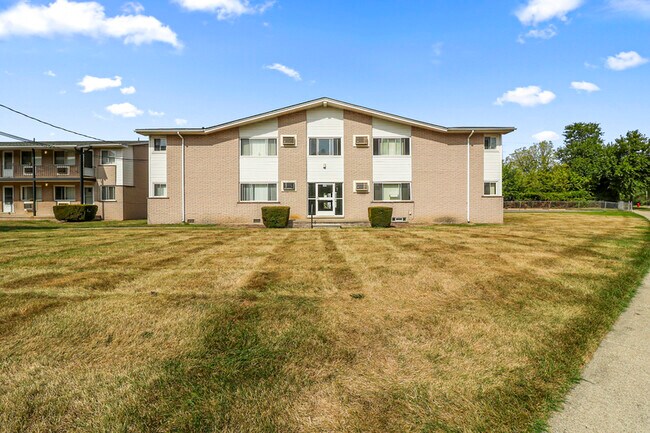 Building Photo - 750 Harrison Blvd