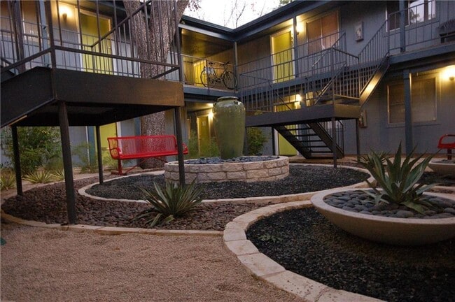 Building Photo - 4209 Avenue B